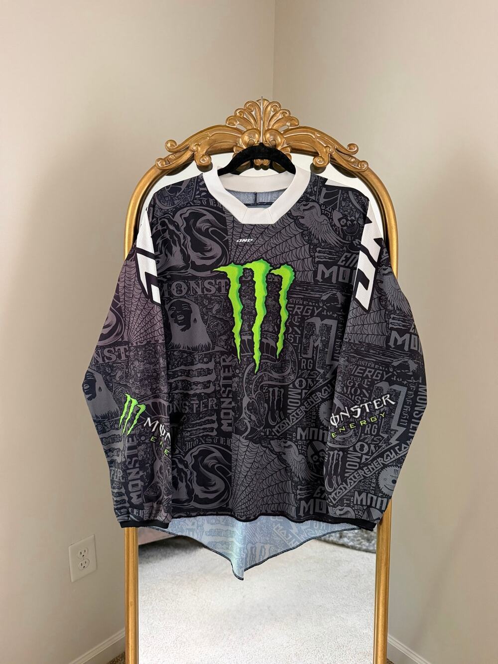 Rare Vintage Y2K Monster Energy Carbon One Industries Long Sleeve Shirt Jersey